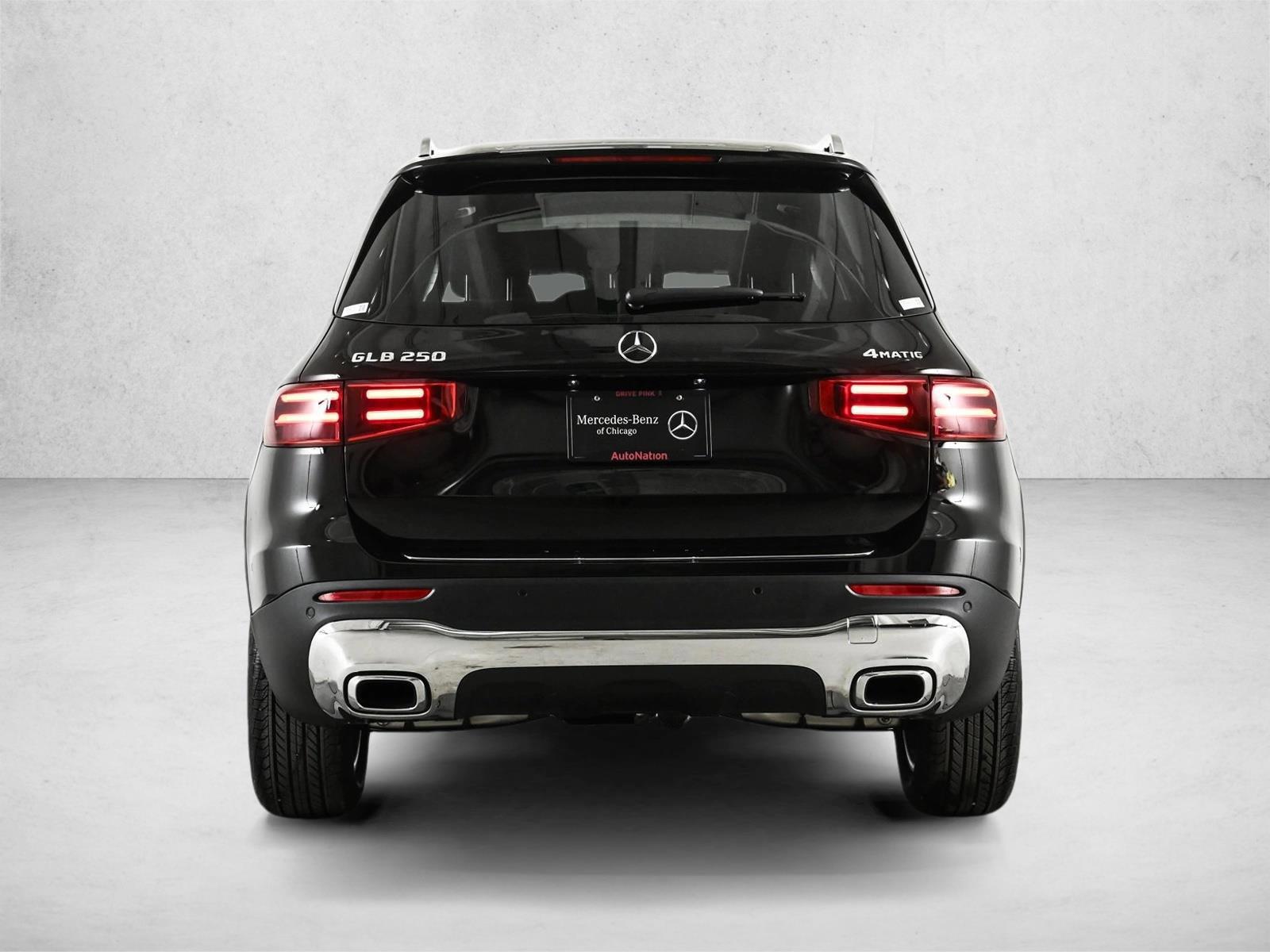 2026 Mercedes-Benz GLB