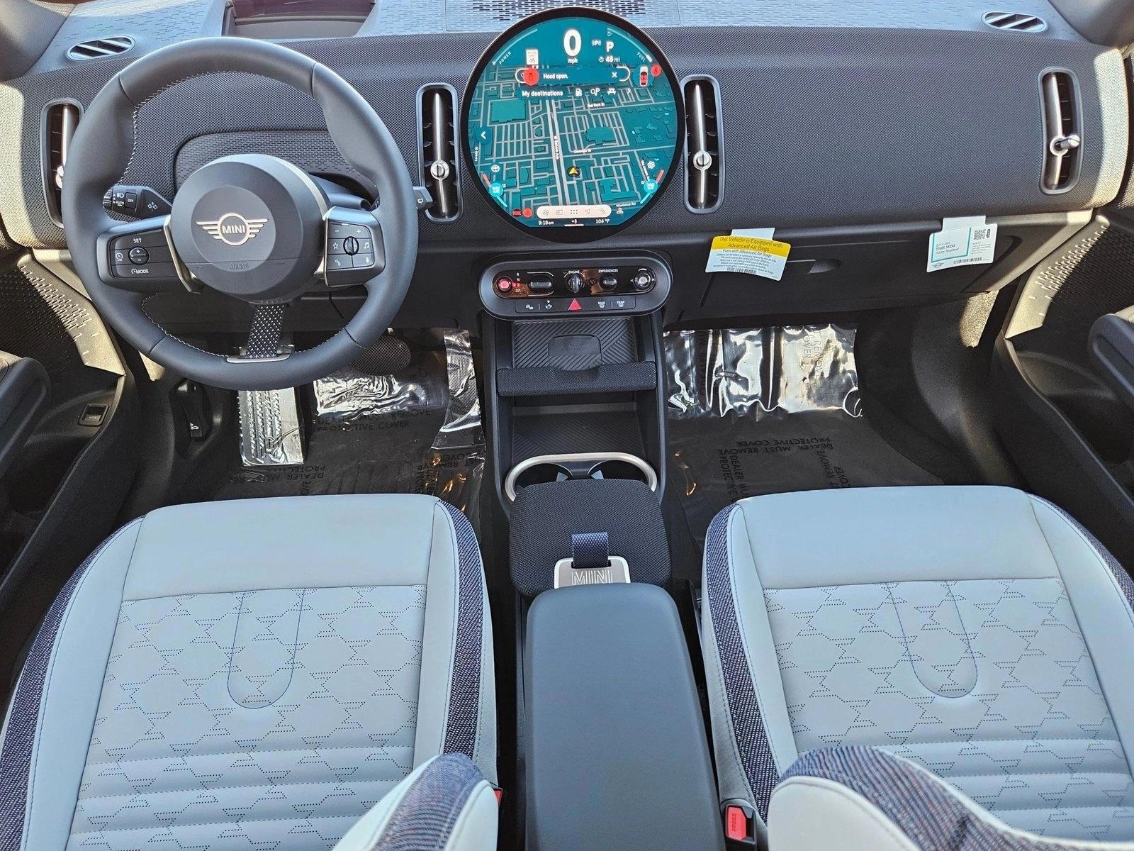Thumbnail: 2027 MINI Cooper Countryman - 3