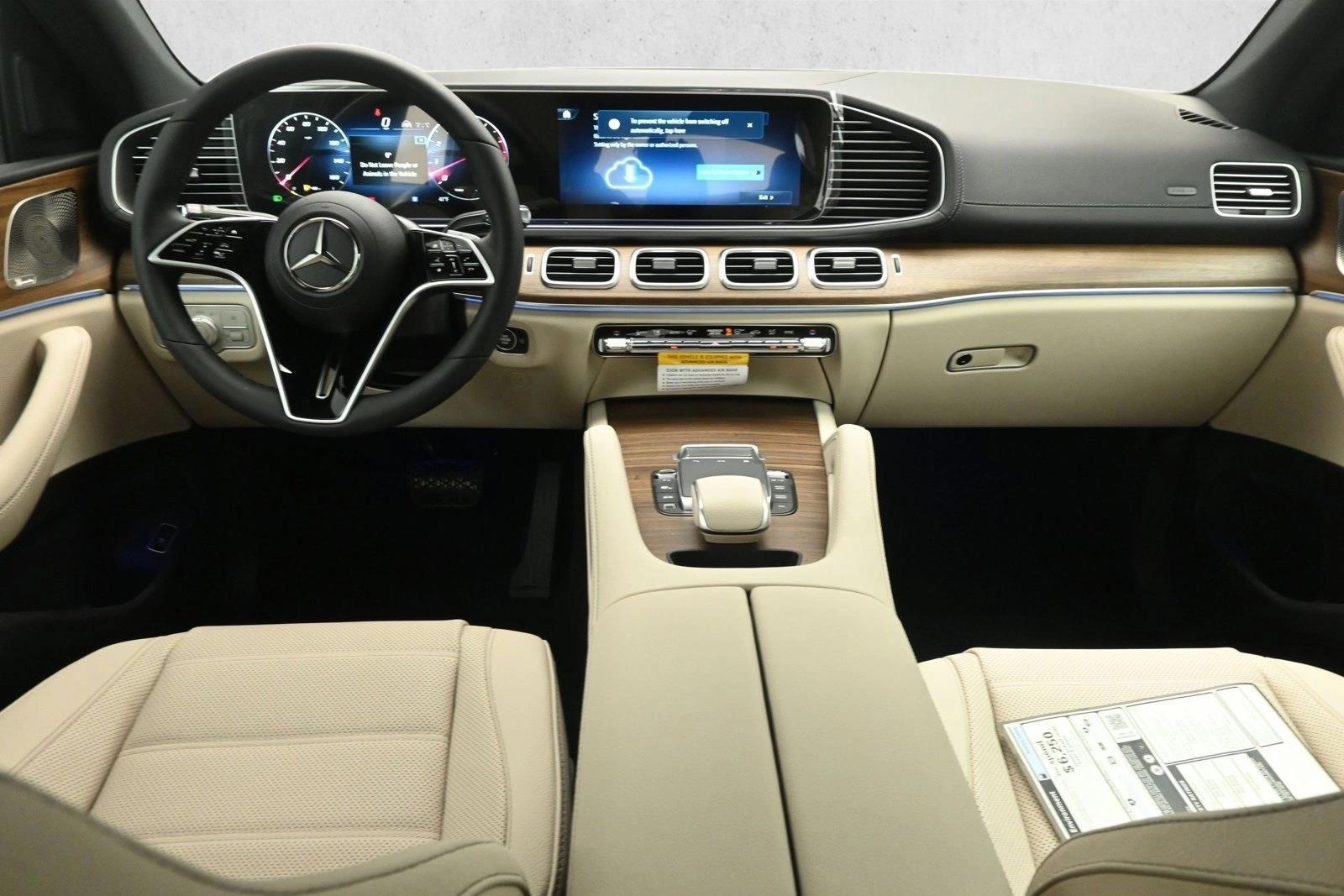 Thumbnail: 2026 Mercedes-Benz GLE - 3