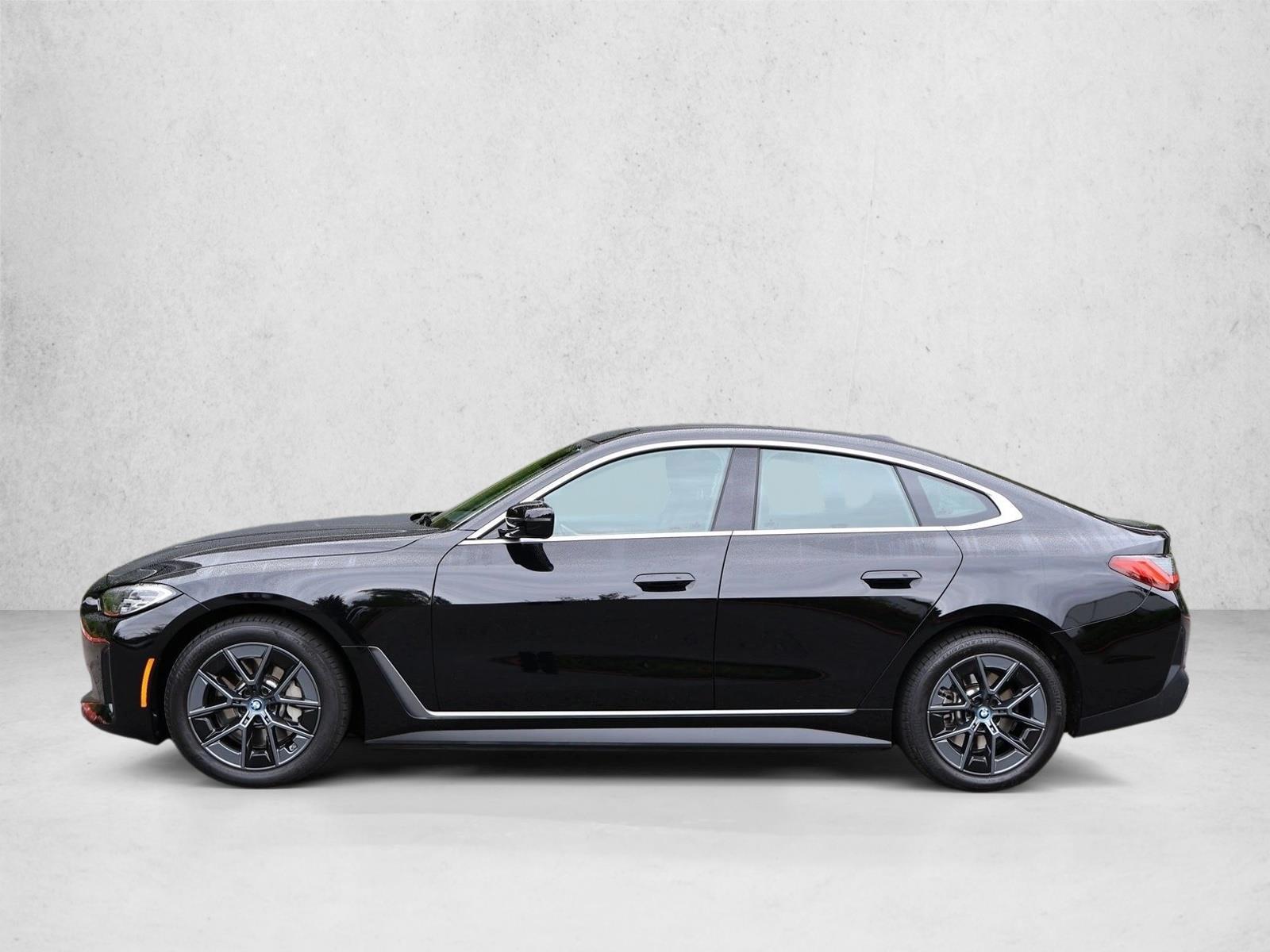Thumbnail: 2023 BMW i4 - 2