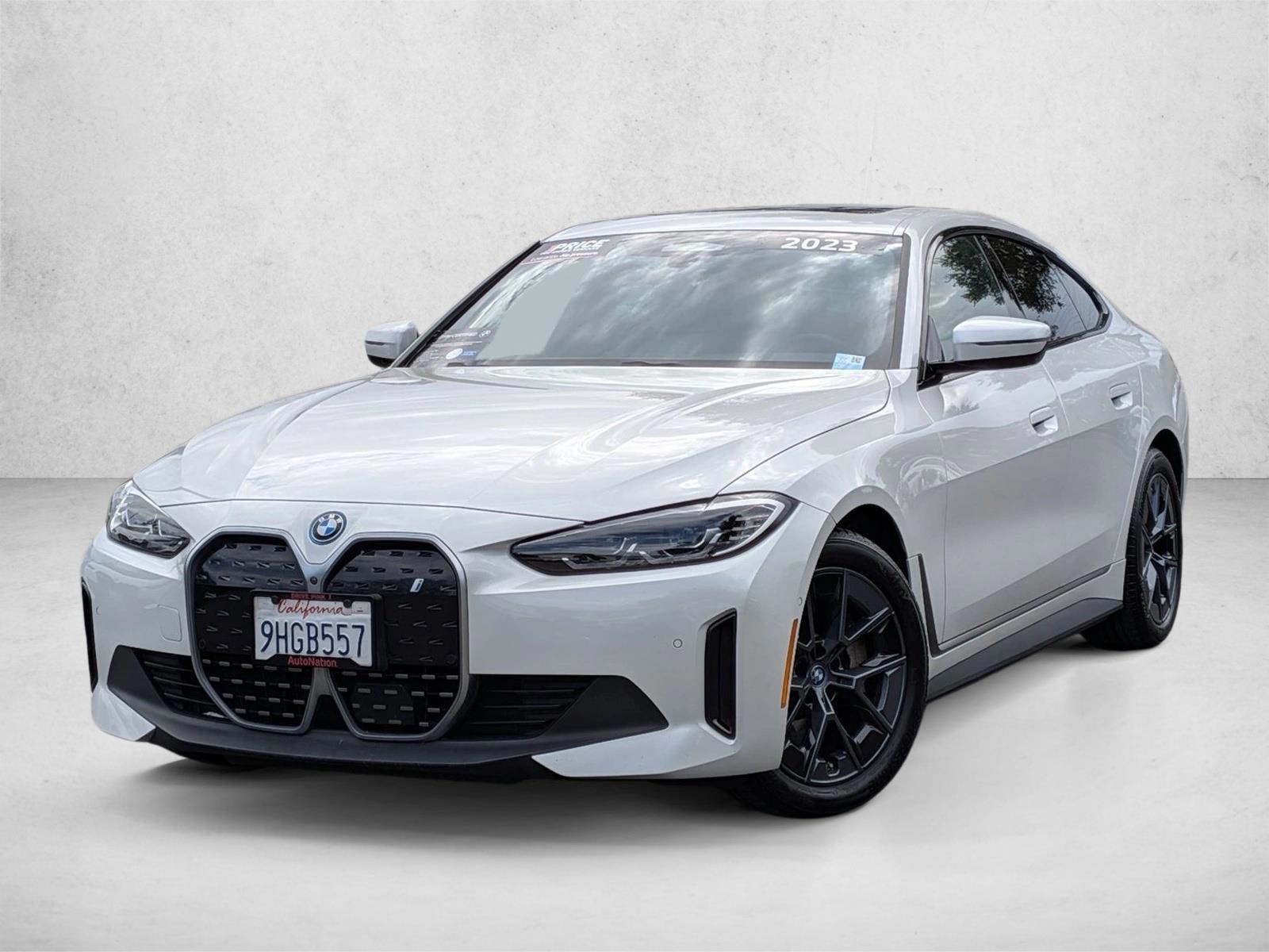 Thumbnail: 2023 BMW i4 - 1