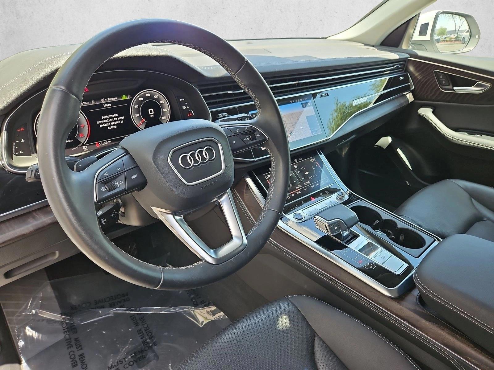 Thumbnail: 2023 Audi Q8 - 2