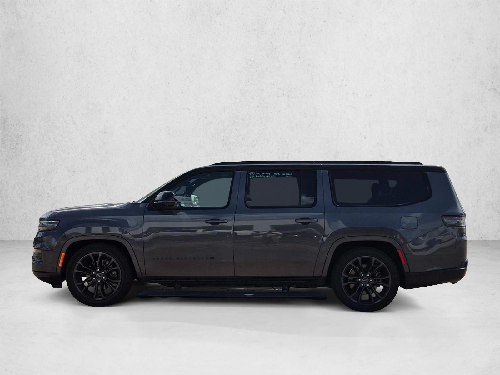Thumbnail: 2024 Jeep Grand Wagoneer L - 3