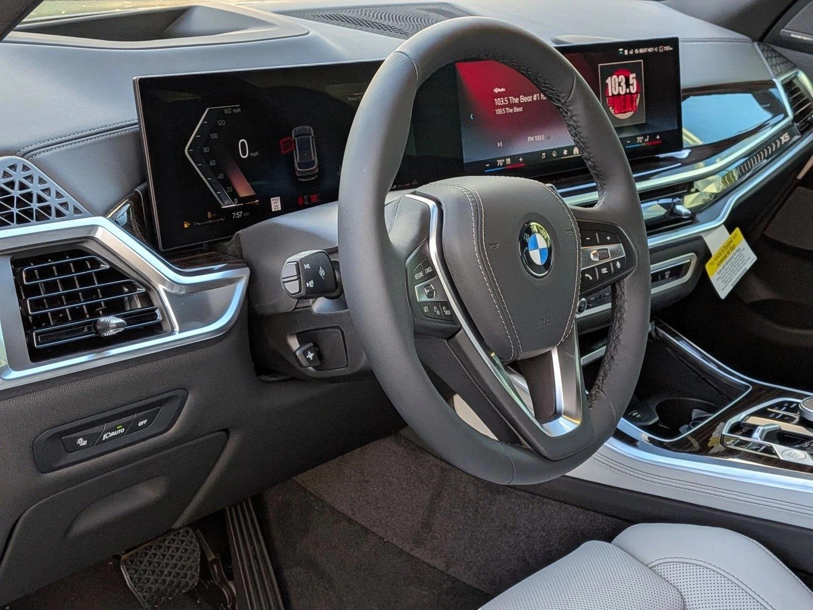 Thumbnail: 2026 BMW X5 - 3