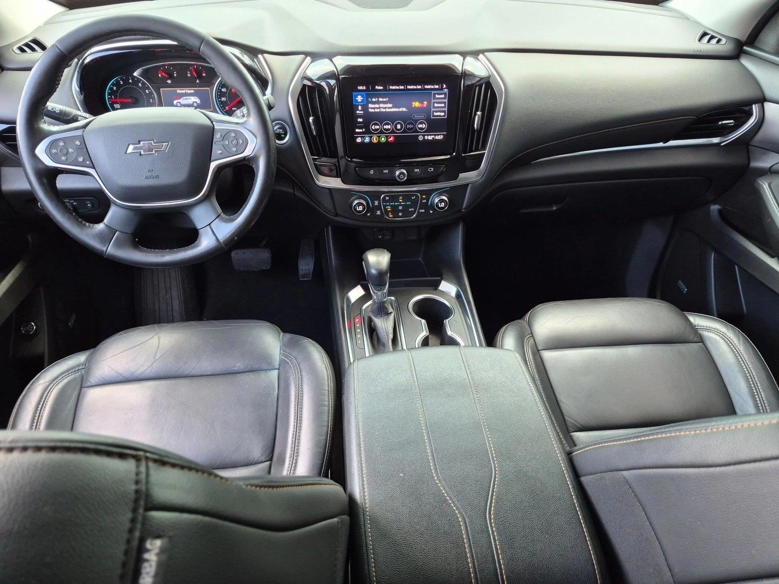 Thumbnail: 2021 Chevrolet Traverse - 3