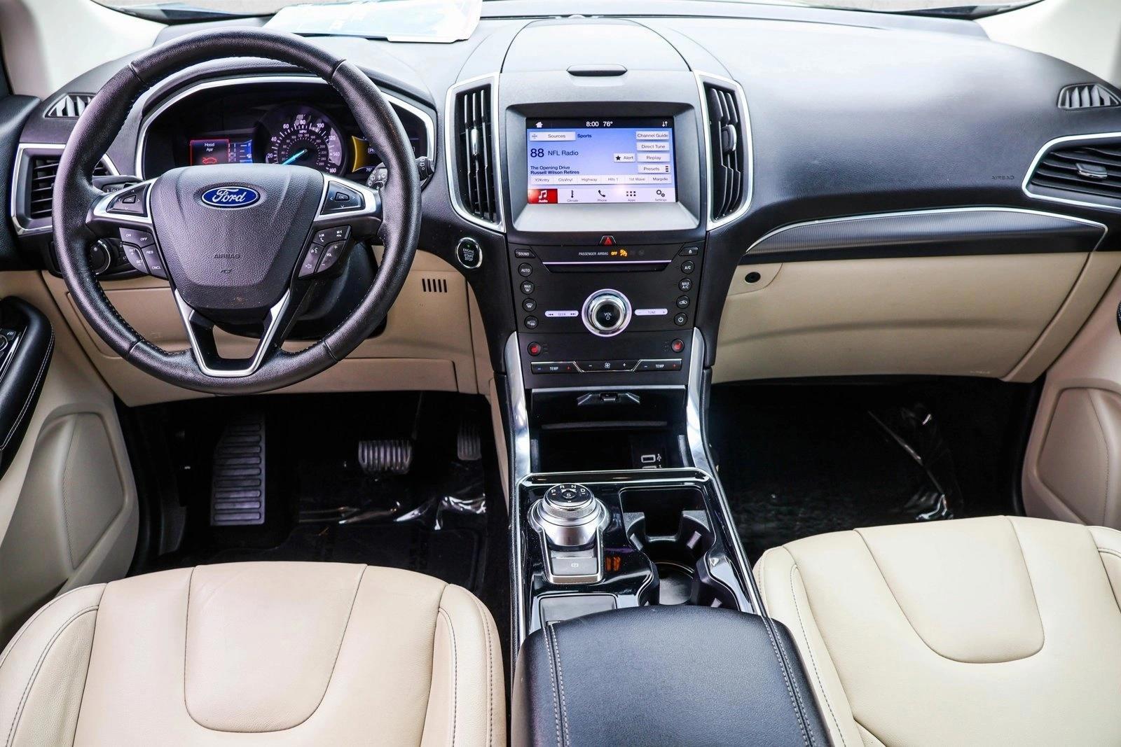 Thumbnail: 2019 Ford Edge - 3