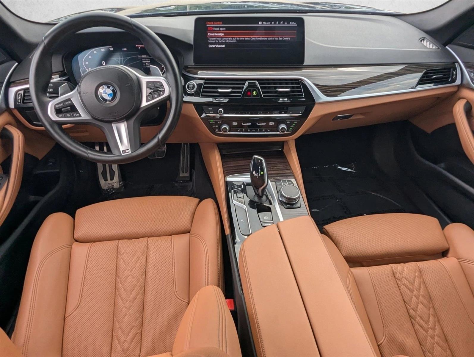 Thumbnail: 2023 BMW 5 Series - 4