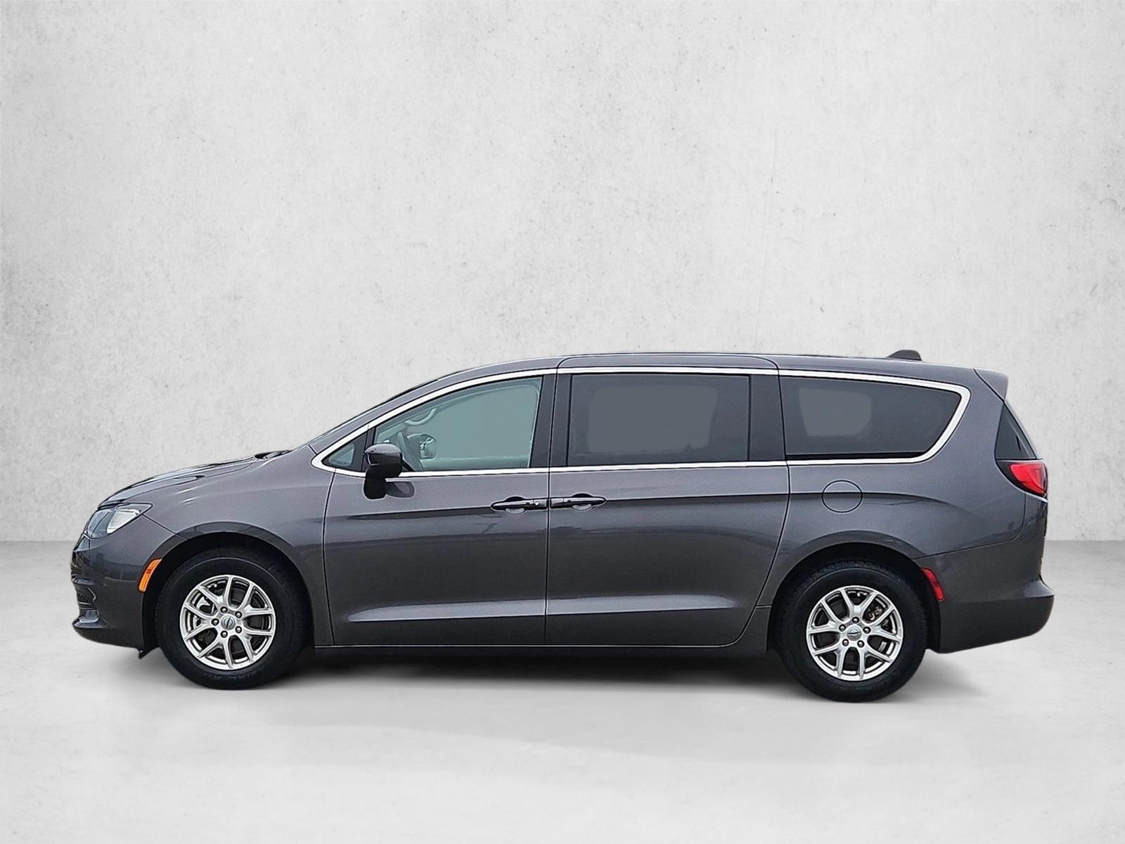 Thumbnail: 2023 Chrysler Voyager - 2