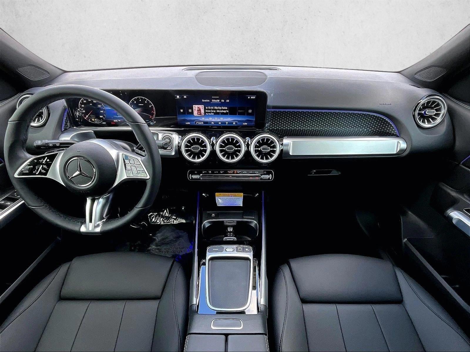 Thumbnail: 2026 Mercedes-Benz GLB - 3