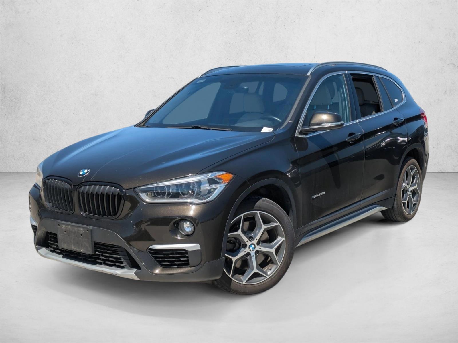 Thumbnail: 2018 BMW X1 - 1
