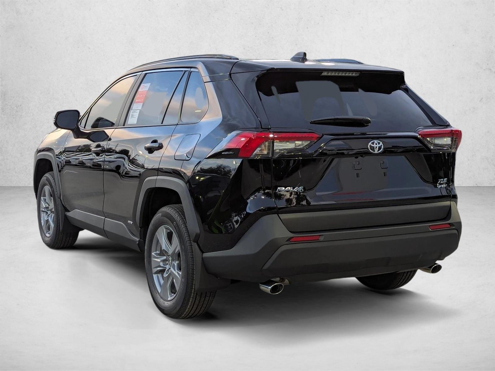 Thumbnail: 2025 Toyota RAV4 - 2