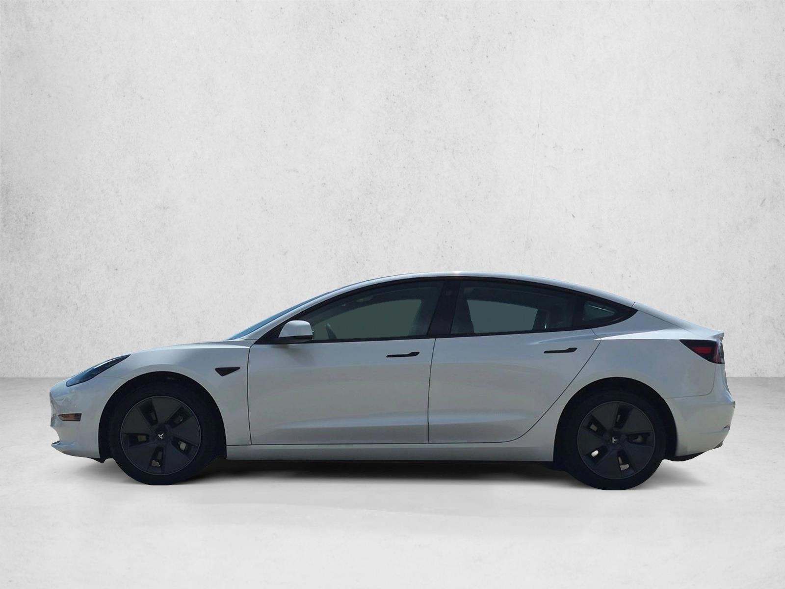 Thumbnail: 2023 Tesla Model 3 - 2