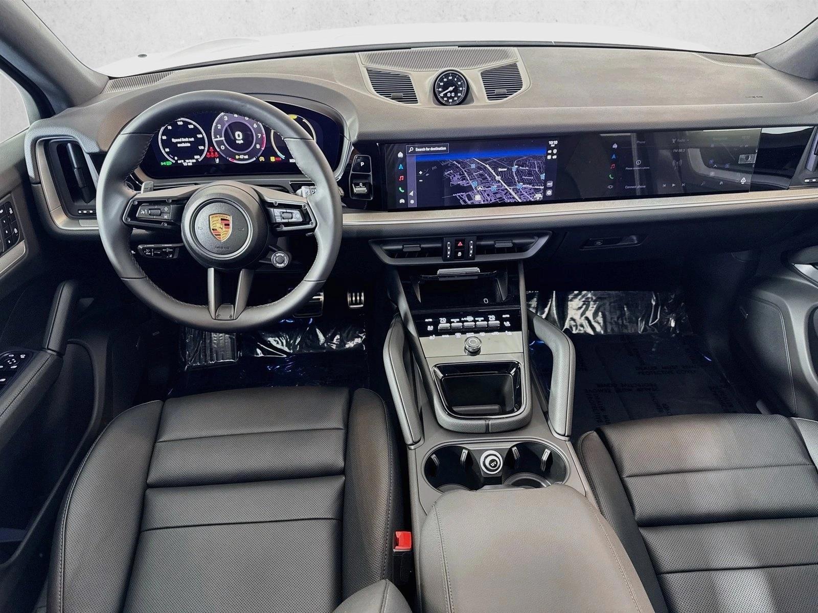 Thumbnail: 2026 Porsche Cayenne - 4