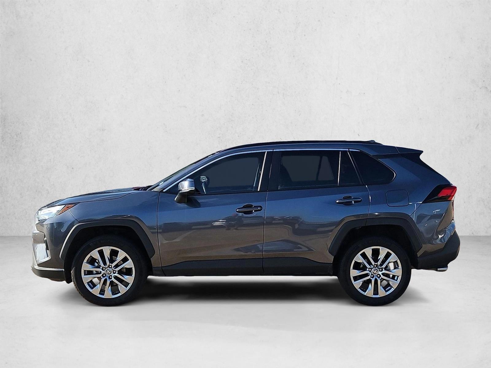 Thumbnail: 2022 Toyota RAV4 - 2