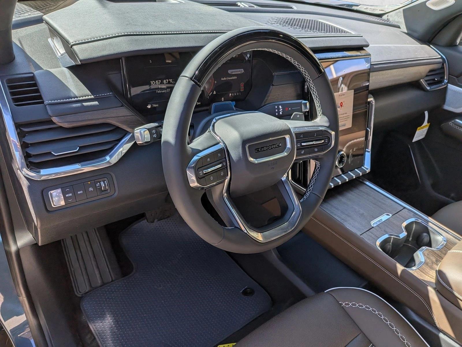 Thumbnail: 2026 GMC Acadia - 4