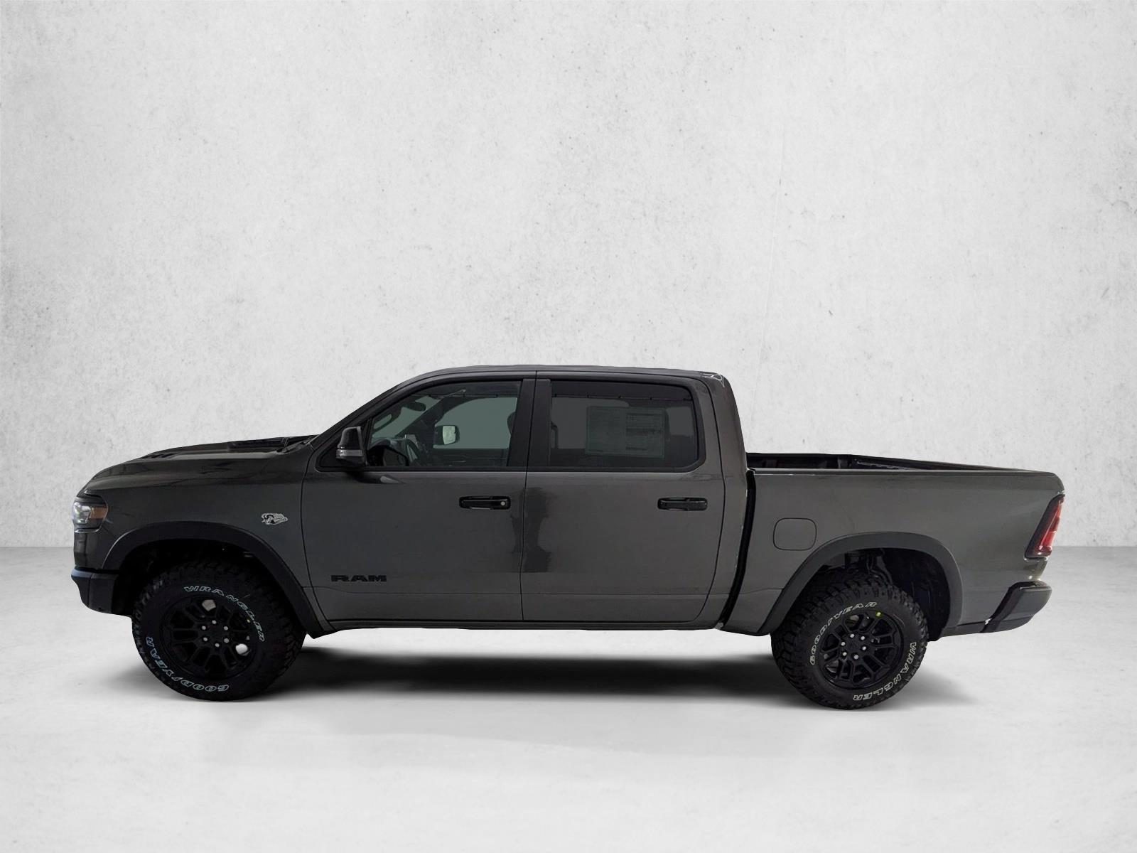 Thumbnail: 2026 RAM 1500 - 2