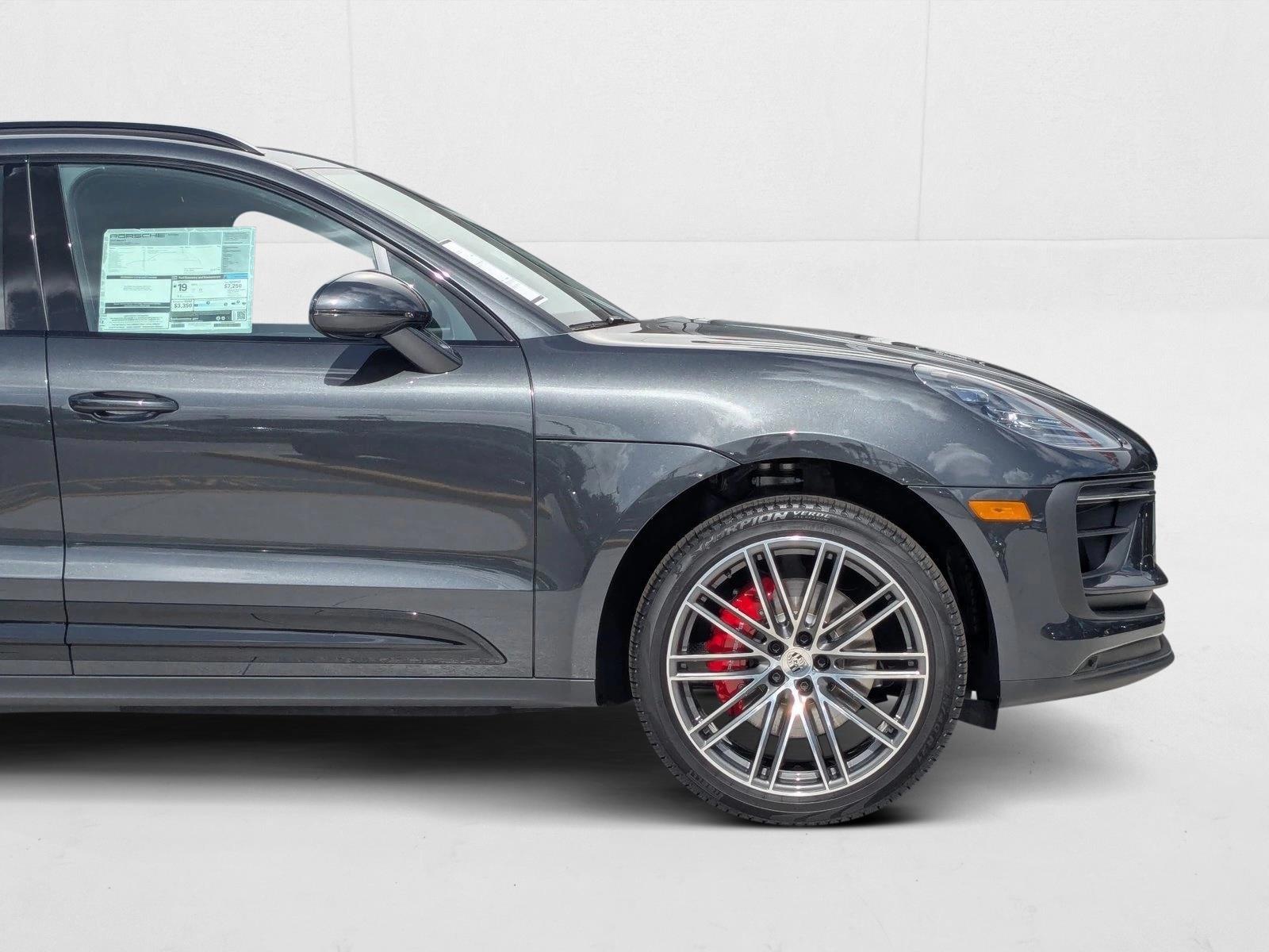 2025 Porsche Macan S - Photo 11