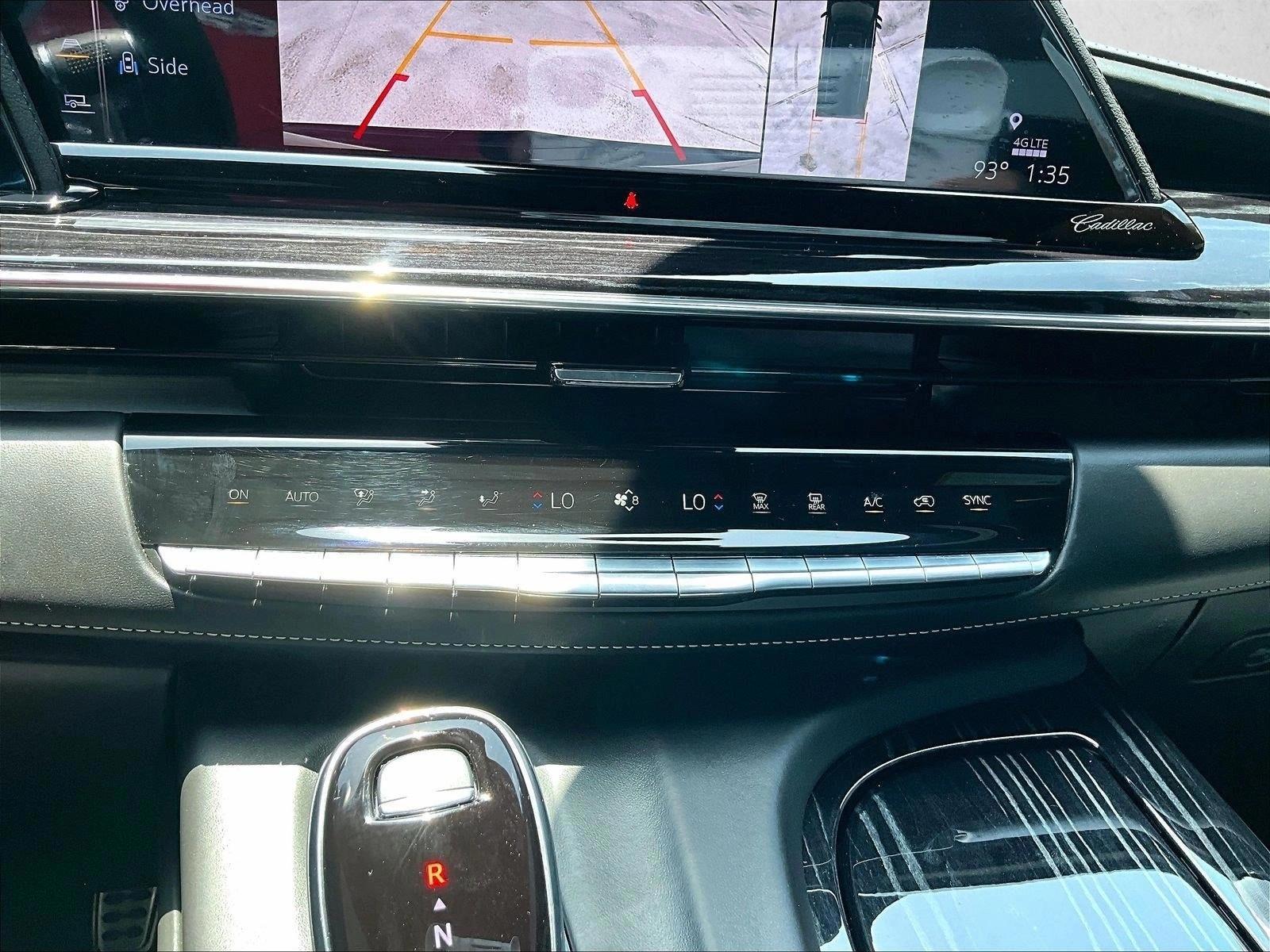 2023 Cadillac Escalade ESV V-Series - Photo 24
