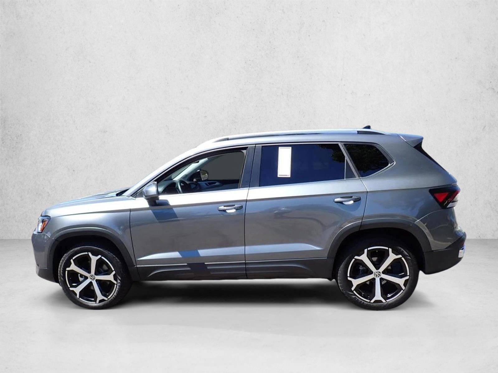 Thumbnail: 2025 Volkswagen Taos - 2