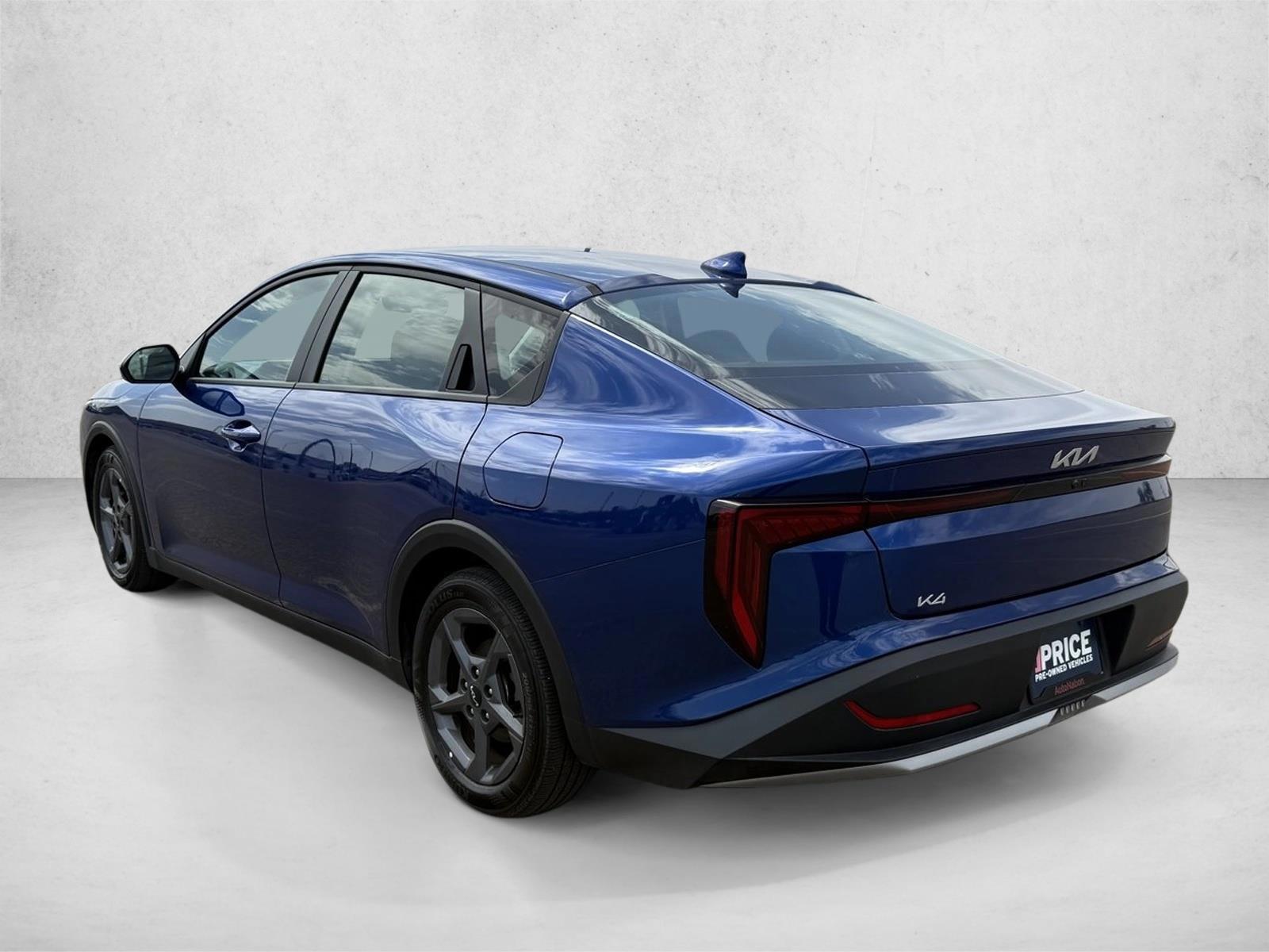 2025 Kia K4 LXS - Photo 8