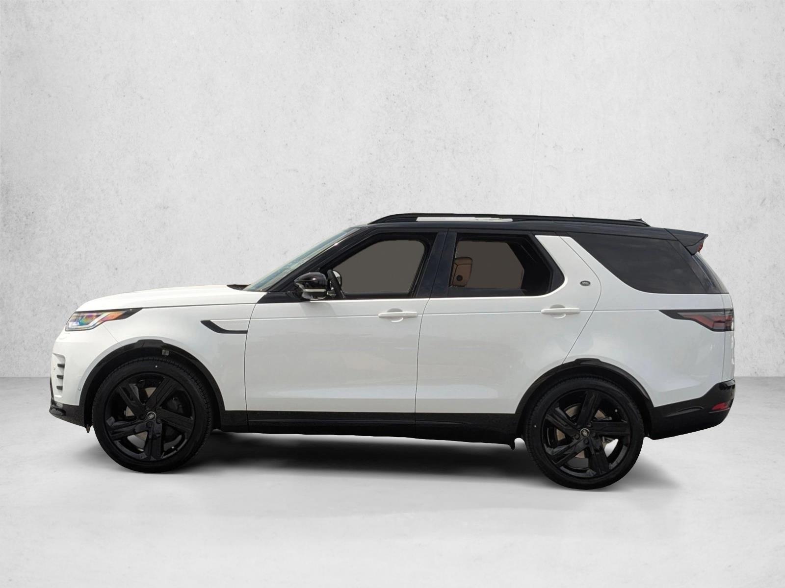 Thumbnail: 2026 Land Rover Discovery - 2