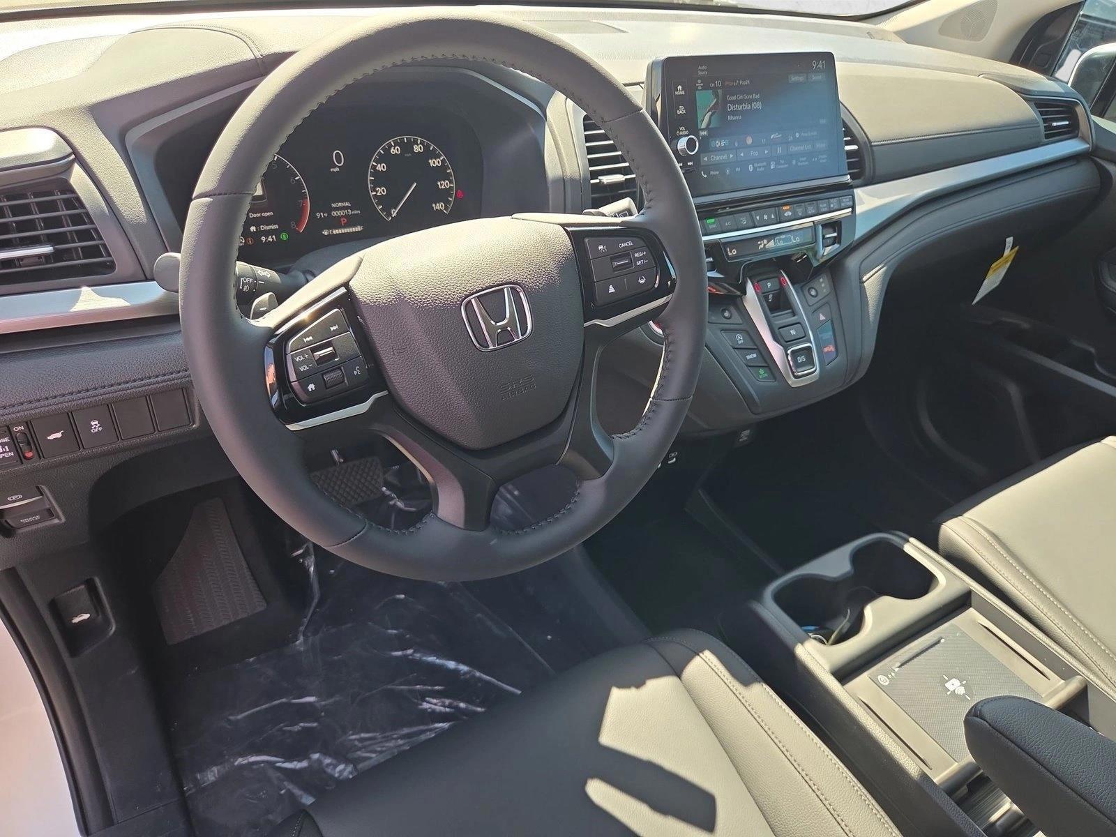 Thumbnail: 2026 Honda Odyssey - 3