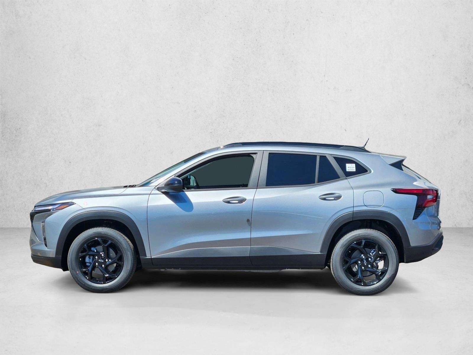 Thumbnail: 2026 Chevrolet Trax - 2