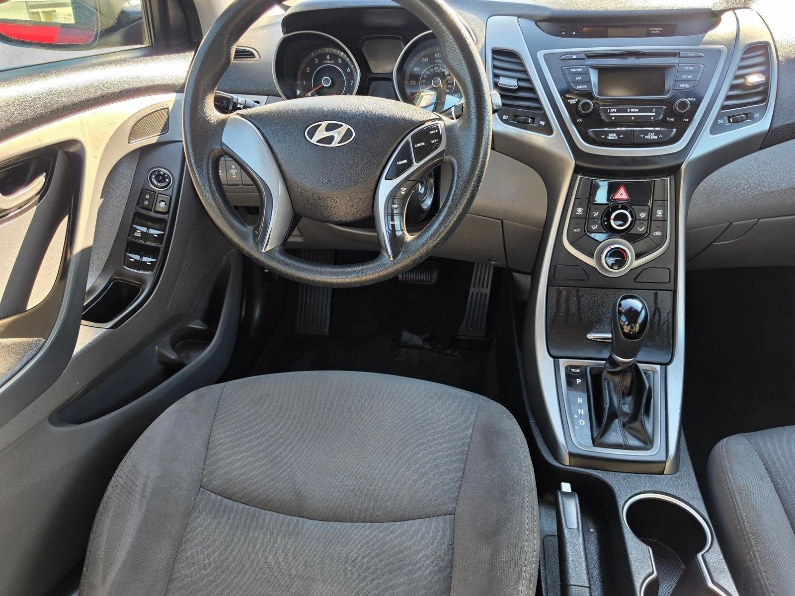 Thumbnail: 2015 Hyundai Elantra - 4