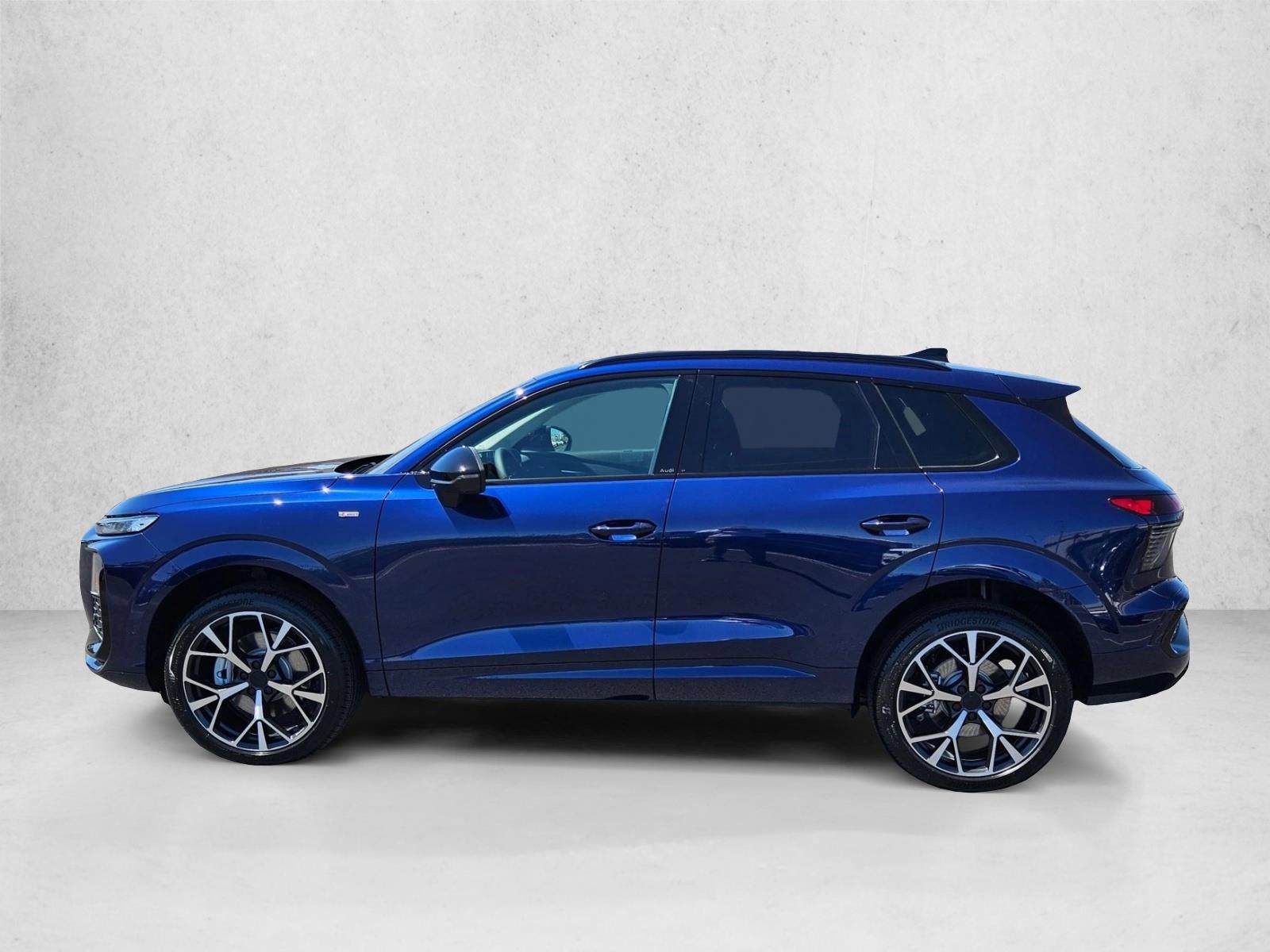 Thumbnail: 2026 Audi Q3 - 2