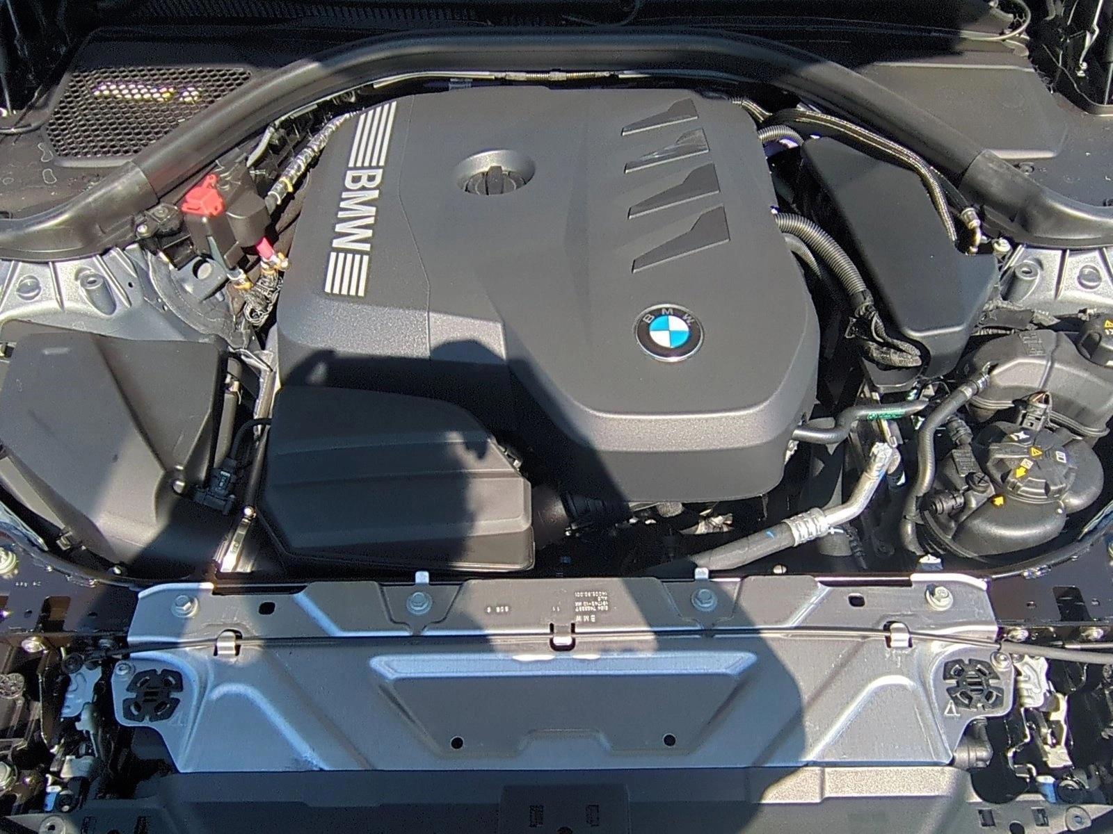 2026 BMW 3 Series 330i - Photo 15