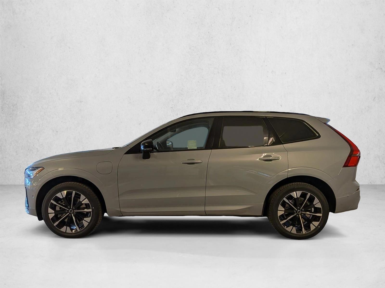 Thumbnail: 2026 Volvo XC60 - 2