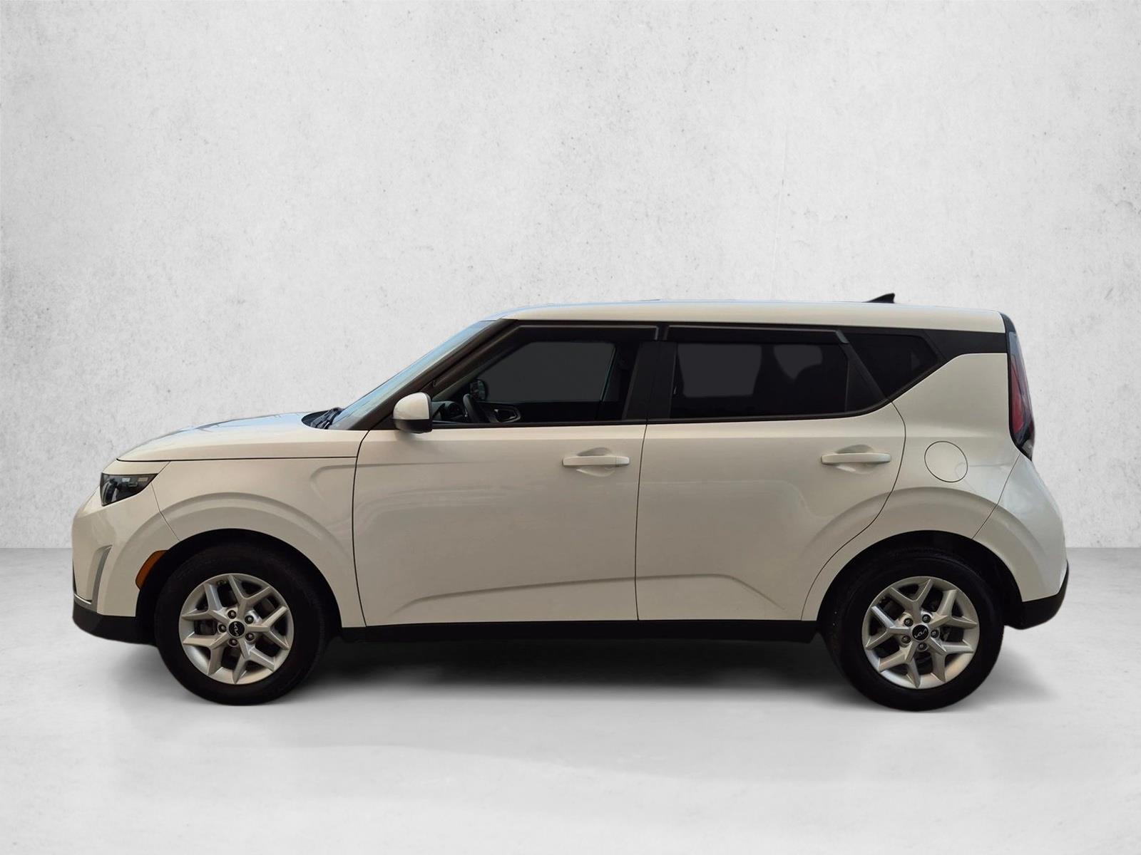 Thumbnail: 2023 Kia Soul - 2