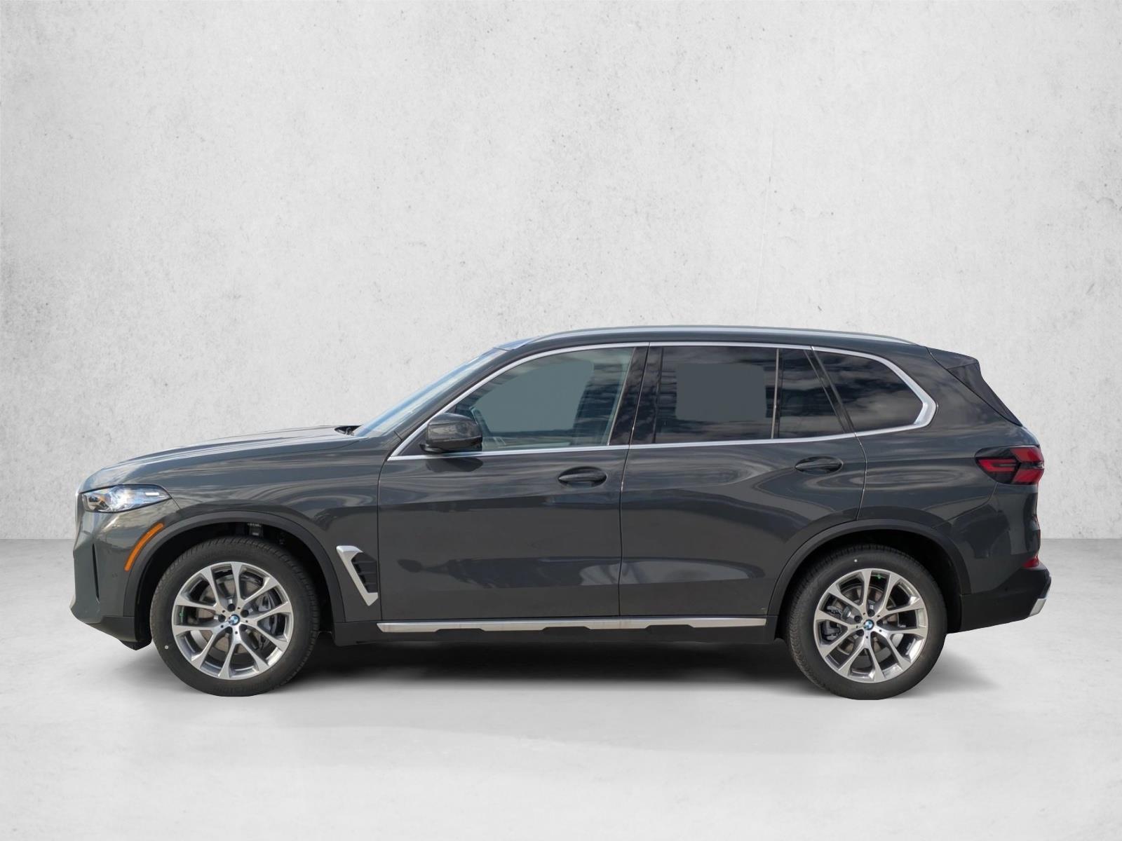 Thumbnail: 2026 BMW X5 - 2