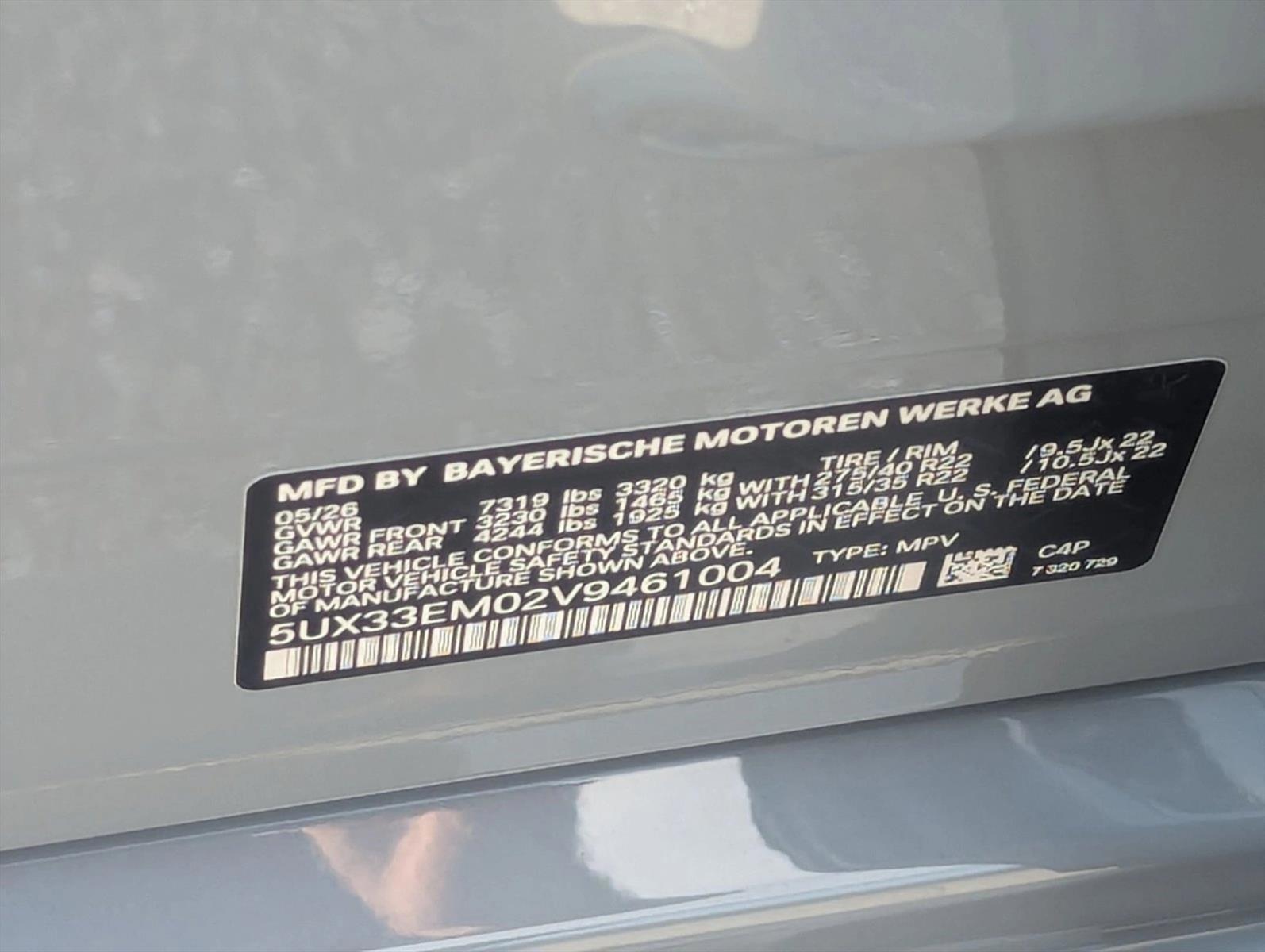 Vehicle image 17