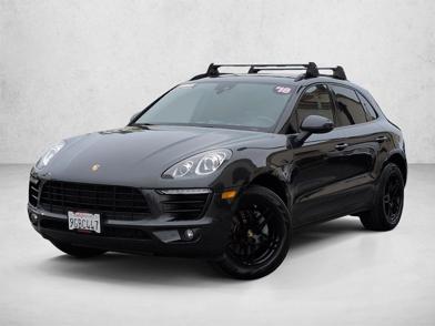 2018 Porsche Macan  -
                  Carlsbad, CA