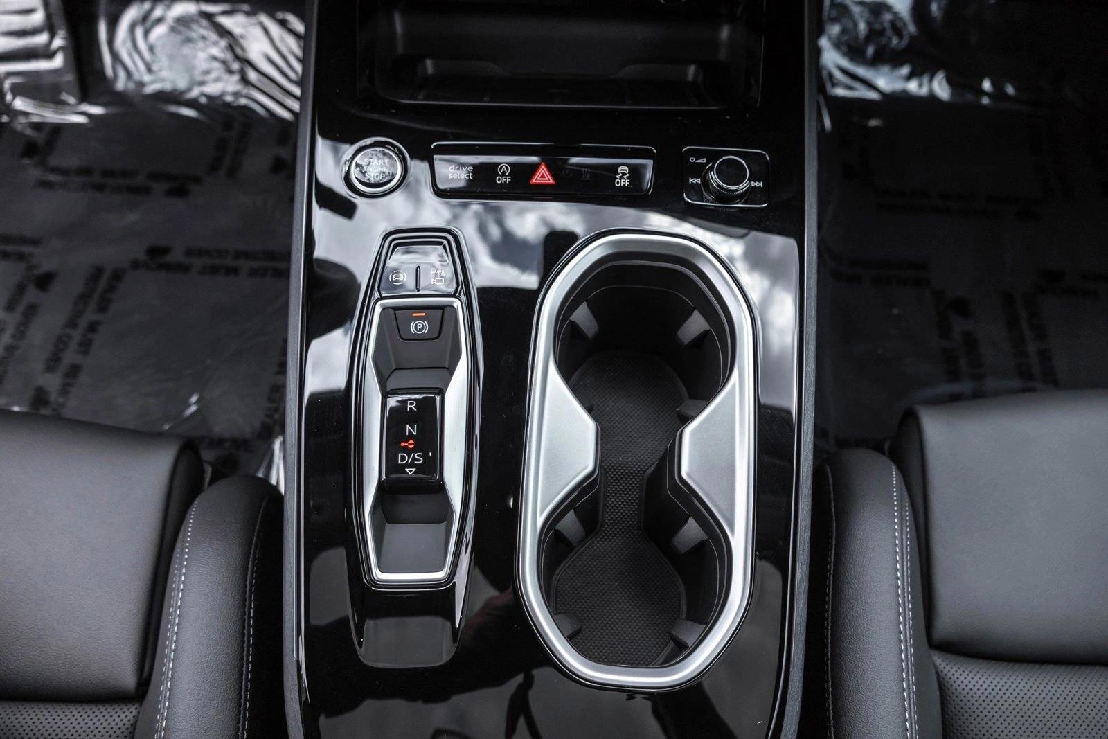 2026 Audi A6 Premium Plus - Photo 19