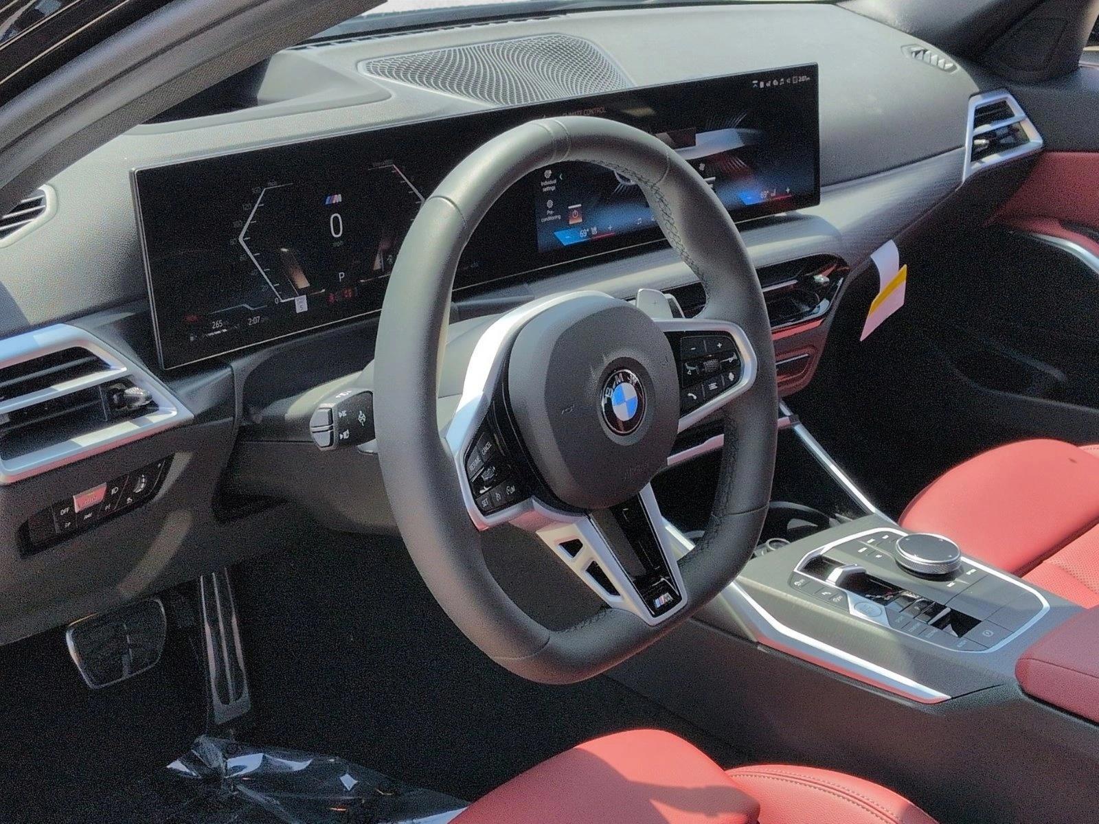 Thumbnail: 2026 BMW 3 Series - 3