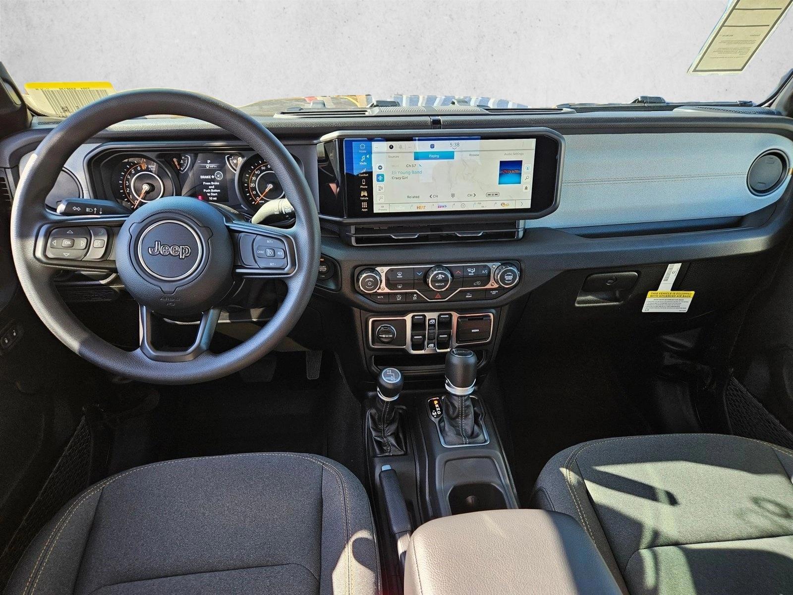 Thumbnail: 2026 Jeep Gladiator - 3