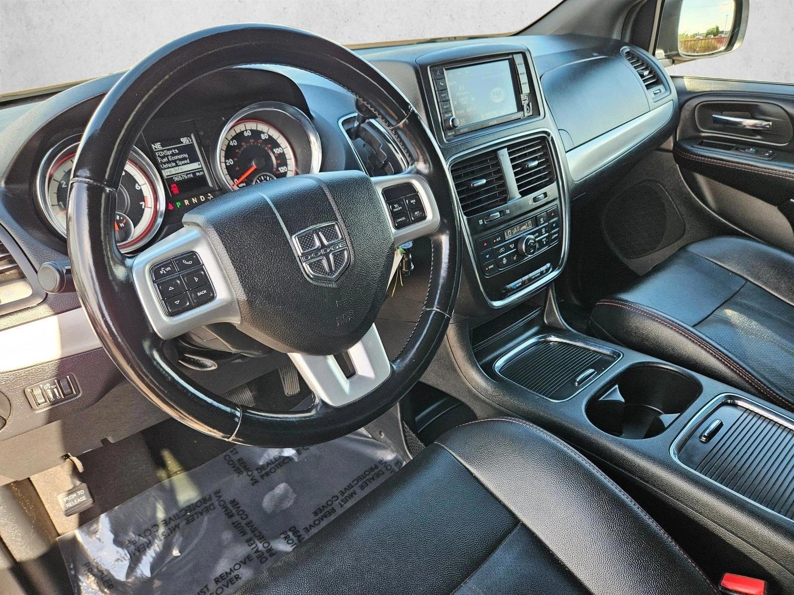 Thumbnail: 2020 Dodge Grand Caravan - 3