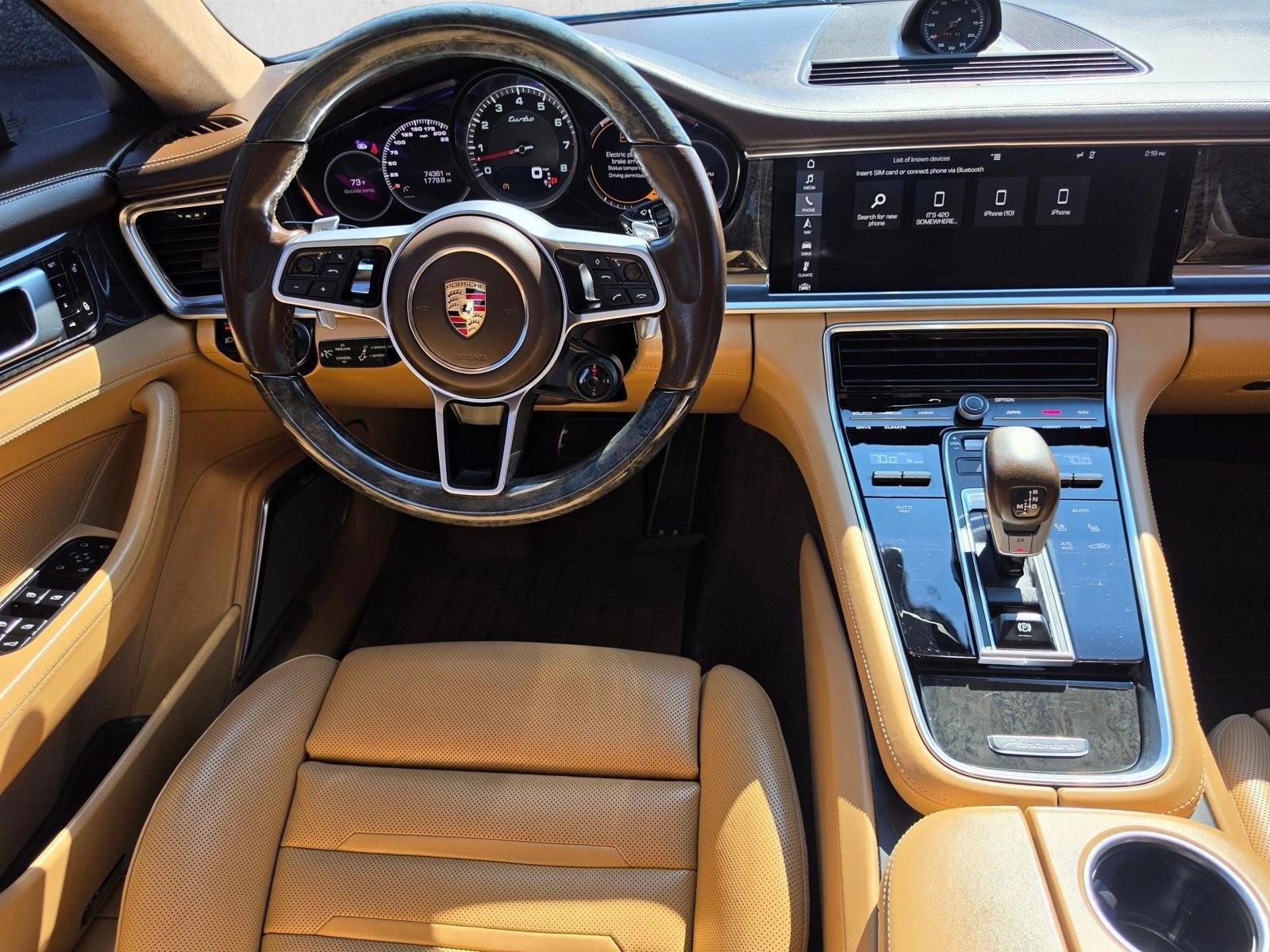 Thumbnail: 2017 Porsche Panamera - 4