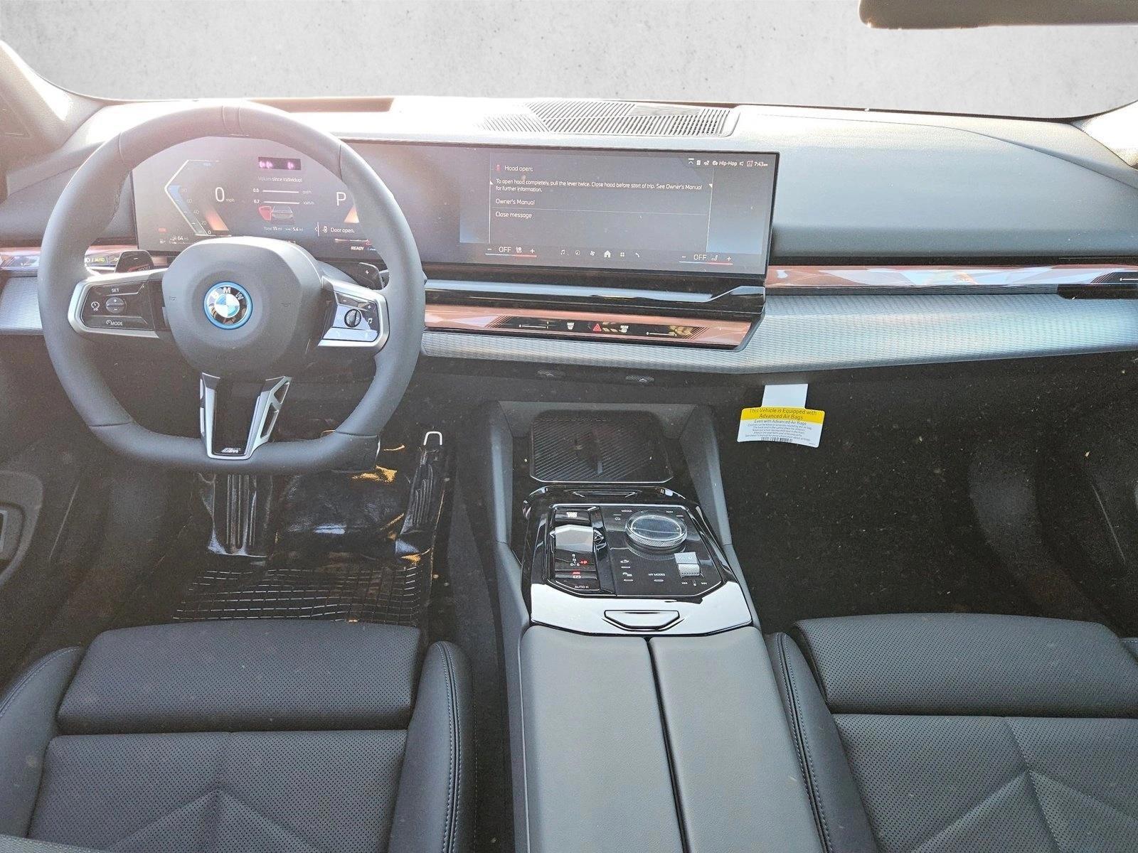 Thumbnail: 2027 BMW 5 Series - 4