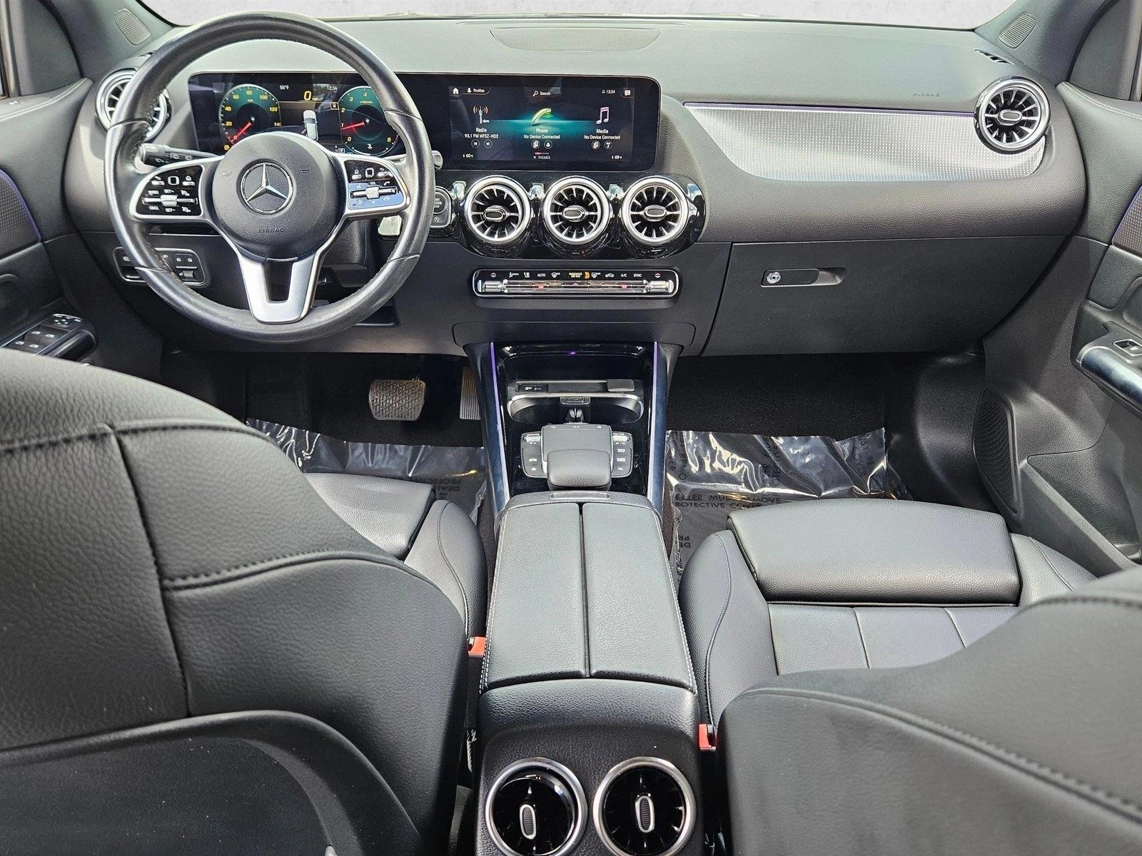 Thumbnail: 2022 Mercedes-Benz GLA - 3