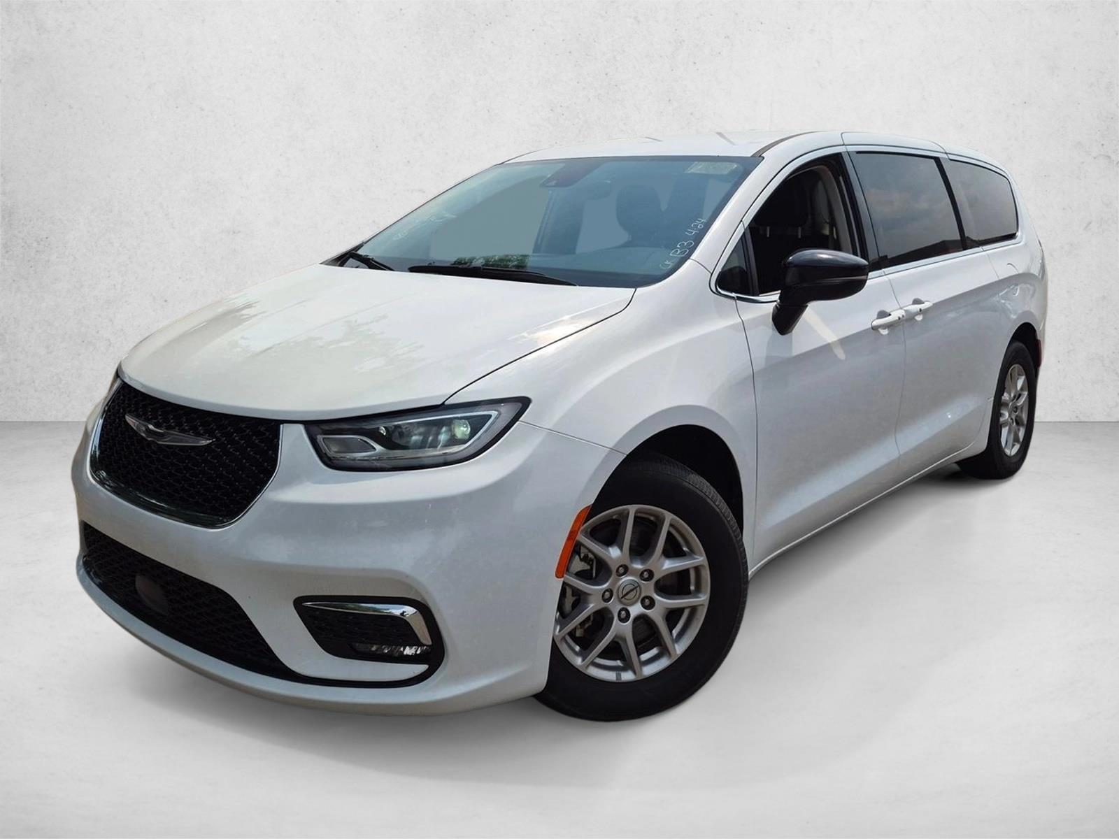 2024 Chrysler Pacifica