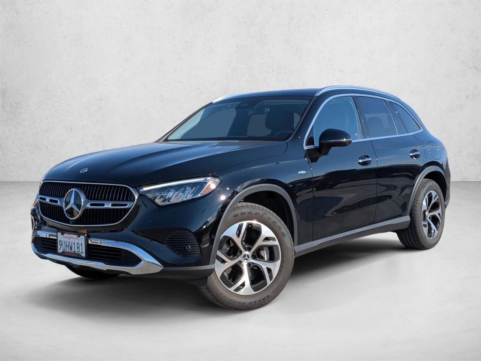 Thumbnail: 2025 Mercedes-Benz GLC - 1