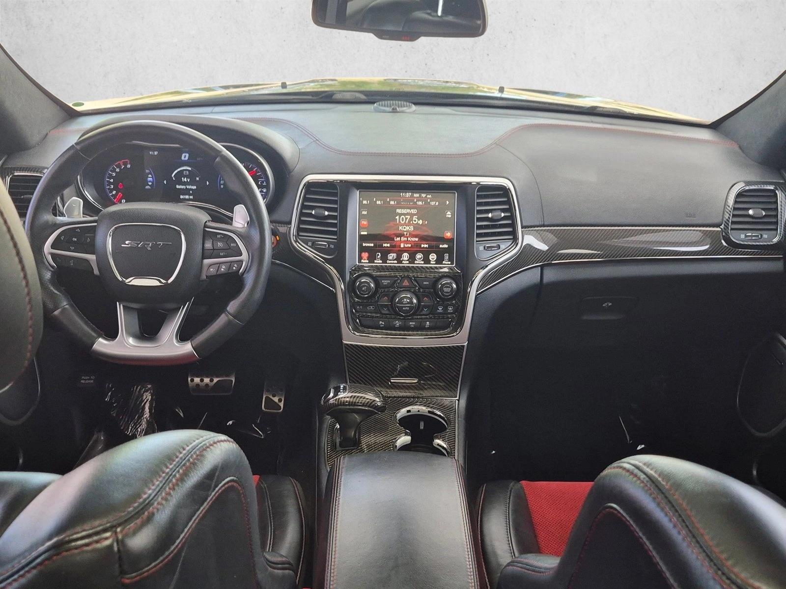 Thumbnail: 2015 Jeep Grand Cherokee - 4
