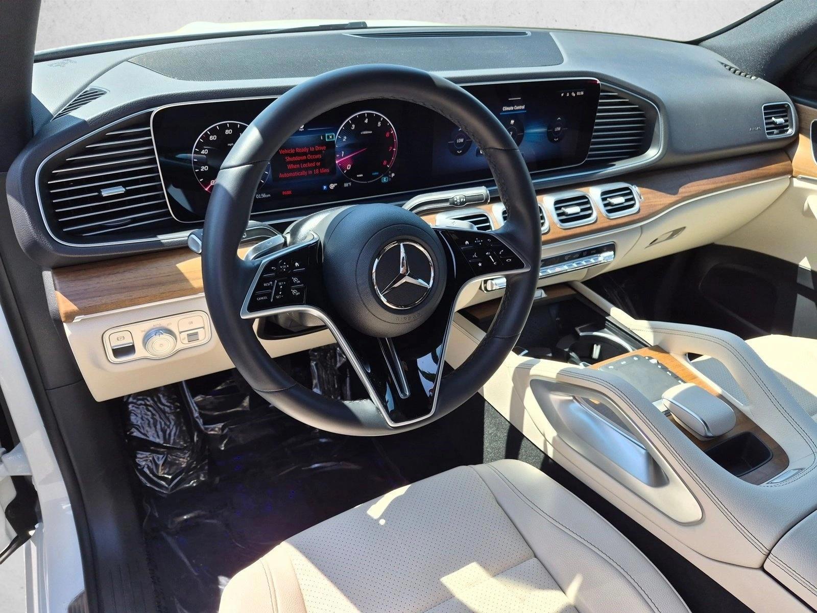 Thumbnail: 2026 Mercedes-Benz GLE - 3