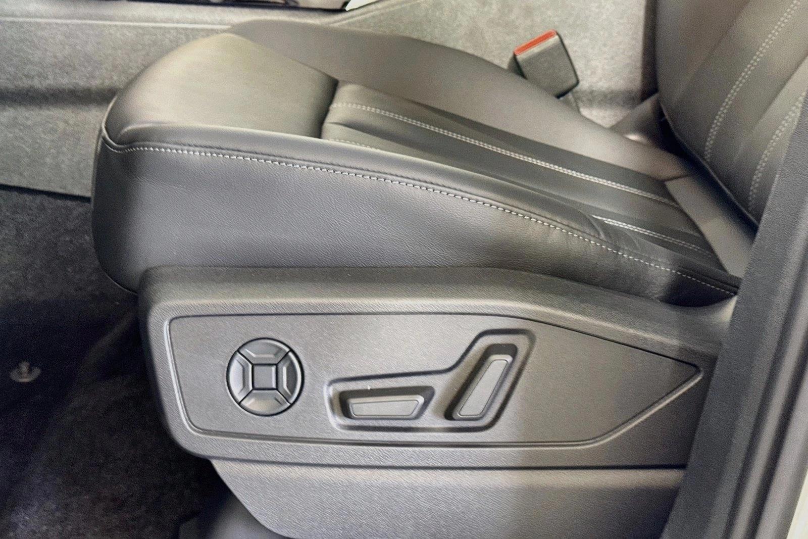 Thumbnail: 2026 Audi Q5 - 4