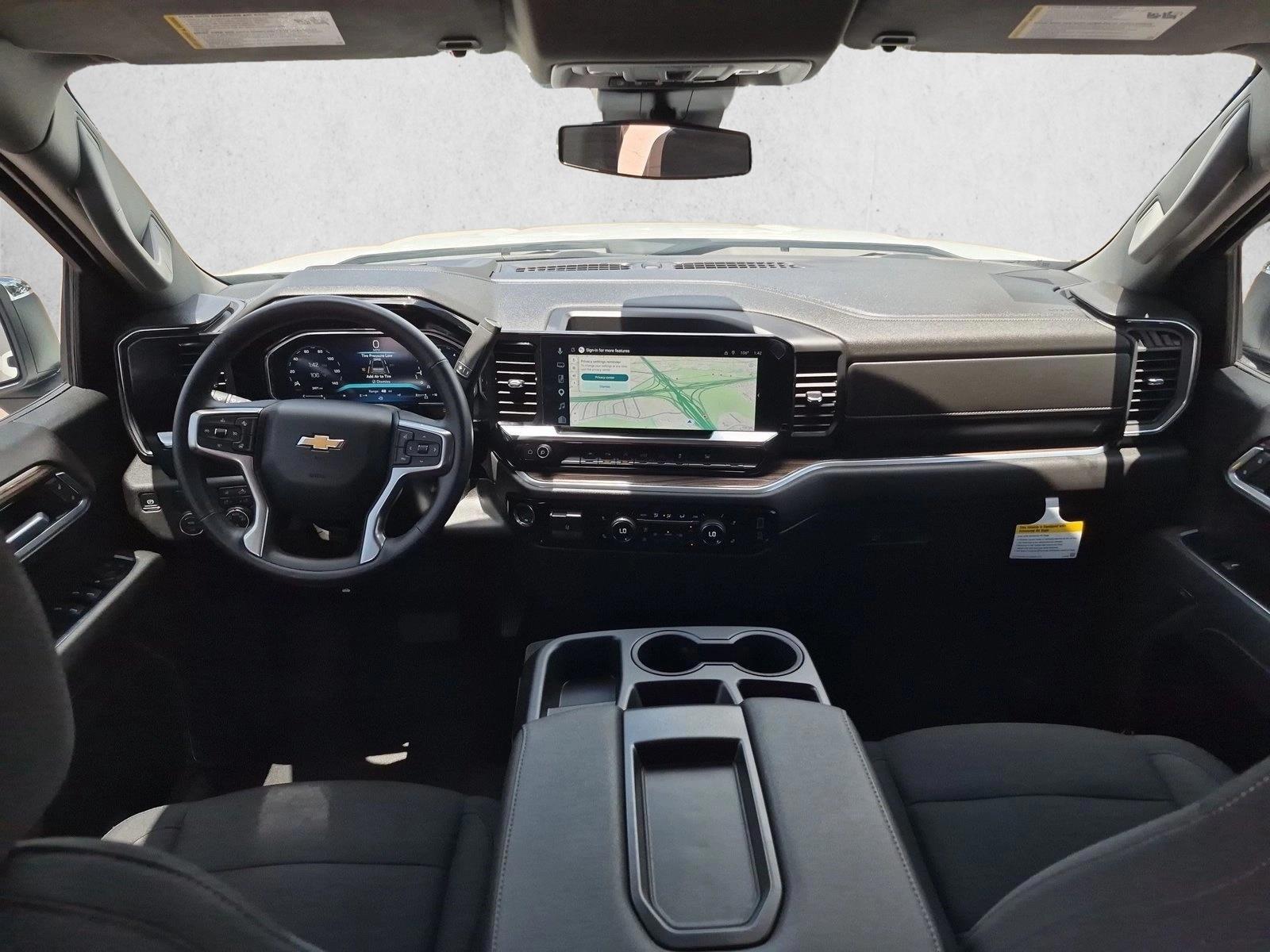 Thumbnail: 2026 Chevrolet Silverado 1500 - 3