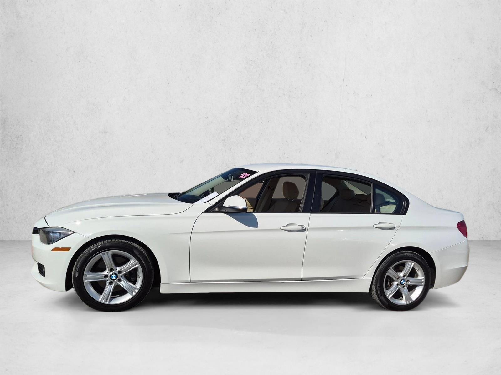 Thumbnail: 2013 BMW 3 Series - 2