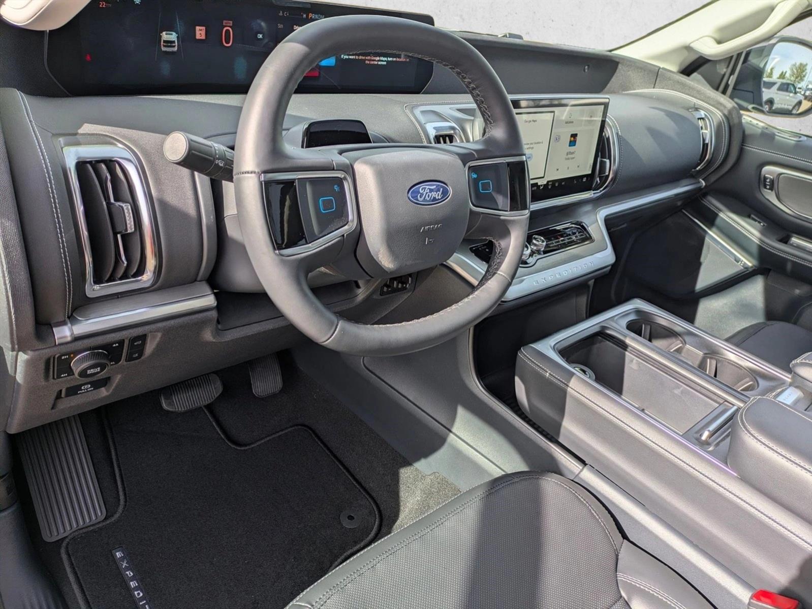 Thumbnail: 2026 Ford Expedition - 3